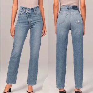 NWT Abercrombie & Fitch Ultra High Rise 90s Straight Criss Cross Jeans Size 16